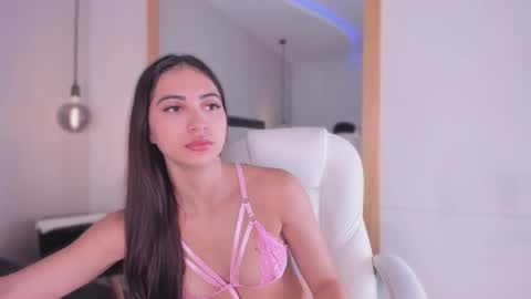    online show from October 7, 2025, 11:51 am