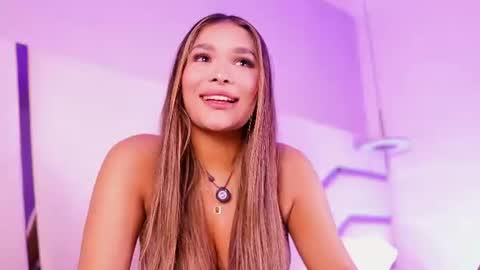 kendall_evanss_ online show from June 23, 2026, 7:34 pm
