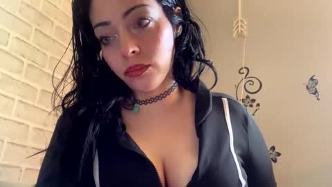 Kendall Kandy online show from October 1, 2025, 3:29 pm