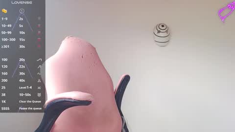 kendall ross online show from December 1, 2025, 3:17 pm