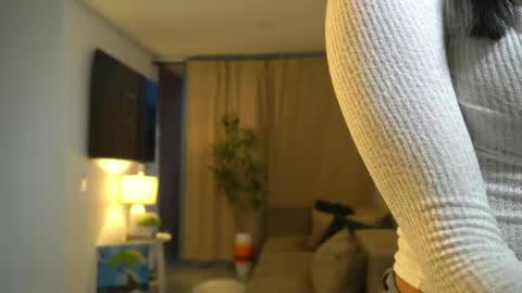 Andrea online show from May 6, 2026, 11:21 pm