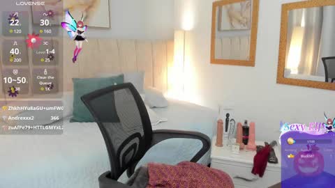 Snapshot of kendallqueenn chatting on January 28, 2025, 11:07 pm Kendall online show from January 28, 2025, 11:07 pm