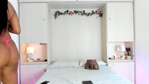 Snapshot of kendallrosse1 chatting on March 4, 2026, 11:49 am Kendal online show from March 4, 2026, 11:49 am