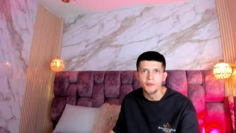 Kendall and Taylor online show from April 22, 2026, 2:58 am