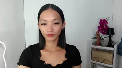 Snapshot of kendalsexslut_ chatting on October 12, 2025, 6:29 pm KENDAL online show from October 12, 2025, 6:29 pm