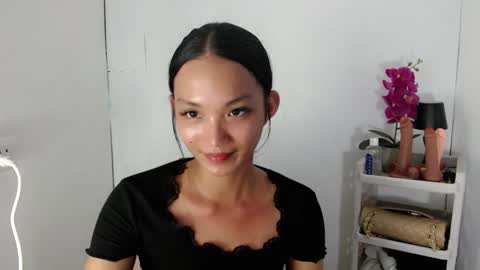 Snapshot of kendalsexslut_ chatting on October 24, 2025, 5:53 pm KENDAL online show from October 24, 2025, 5:53 pm
