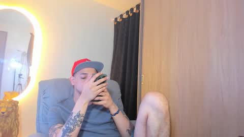 kendel_dimitri online show from January 31, 2025, 5:30 am