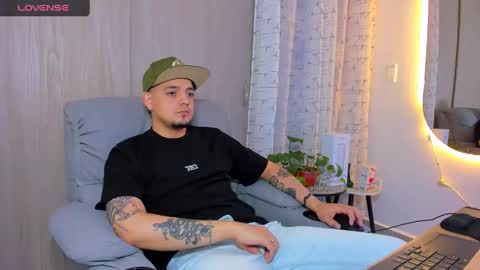 Snapshot of kendel_dimitri chatting on September 27, 2025, 6:29 am kendel_dimitri online show from September 27, 2025, 6:29 am