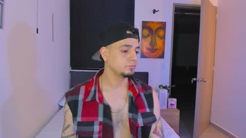 Snapshot of kendel_dimitri chatting on March 27, 2026, 8:26 am kendel_dimitri online show from March 27, 2026, 8:26 am