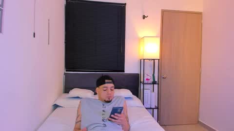Snapshot of kendel_dimitri chatting on March 30, 2026, 5:52 am kendel_dimitri online show from March 30, 2026, 5:52 am