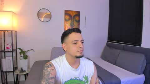 kendel_dimitri online show from May 20, 2026, 1:56 am