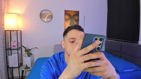 kendel_dimitri online show from June 7, 2026, 10:46 pm