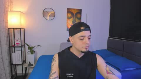 kendel_dimitri online show from June 10, 2026, 1:06 am