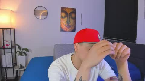 kendel_dimitri online show from June 22, 2026, 5:15 am