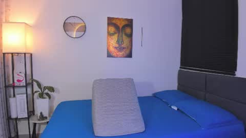 kendel_dimitri online show from June 25, 2026, 6:07 am