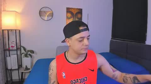 kendel_dimitri online show from June 27, 2026, 7:35 am