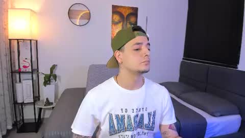 kendel_dimitri online show from July 4, 2026, 4:40 am
