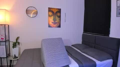 kendel_dimitri online show from July 8, 2026, 4:50 am