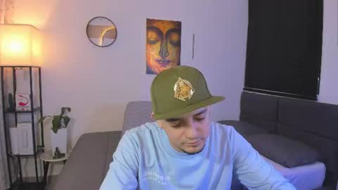 kendel_dimitri online show from July 21, 2026, 3:31 am