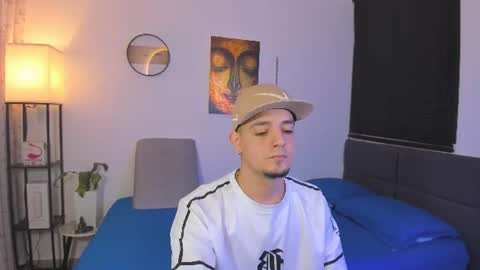 kendel_dimitri online show from July 28, 2026, 3:46 am