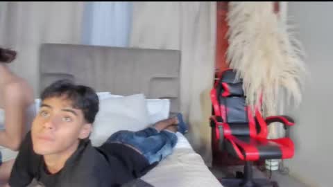 Snapshot of kendra_and_liam chatting on October 12, 2025, 11:42 am kendra and liam online show from October 12, 2025, 11:42 am