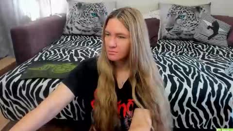 Kendra online show from September 11, 2025, 2:00 am