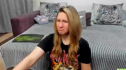 Kendra online show from February 15, 2026, 12:29 am