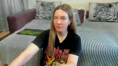 Kendra online show from June 15, 2026, 11:40 pm