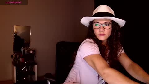 Kendra online show from February 17, 2025, 2:09 am