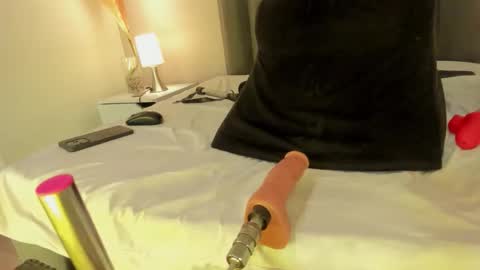 Snapshot of kendrachavez_ chatting on November 14, 2025, 12:53 am kendrachavez_ online show from November 14, 2025, 12:53 am