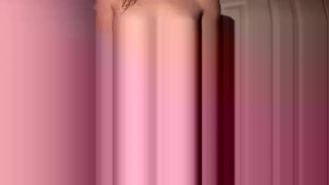 kendragrace04 online show from December 1, 2025, 12:04 am