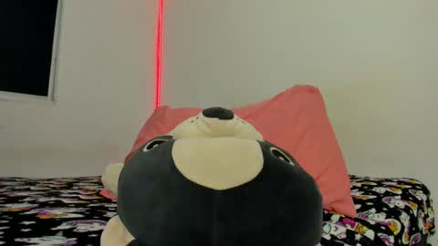 Snapshot of kendrasthefania chatting on January 11, 2025, 4:14 pm kendra Sthefania online show from January 11, 2025, 4:14 pm