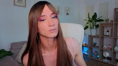 kendry_fox420_ online show from June 17, 2026, 6:31 pm