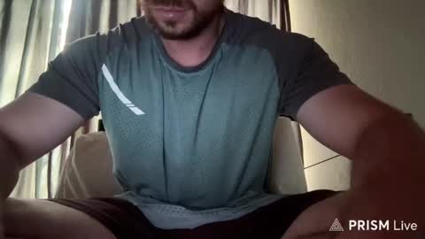 kenerkener online show from May 3, 2026, 2:56 pm