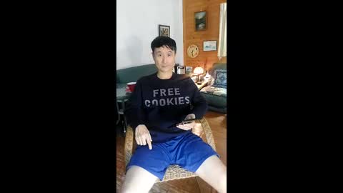 kenhiking online show from April 8, 2026, 11:32 am