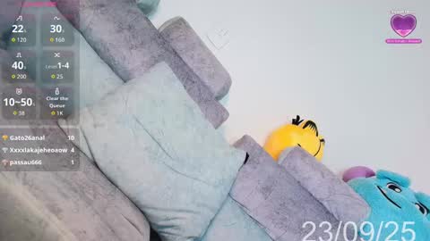 kenia_fox1 online show from September 24, 2025, 5:33 am