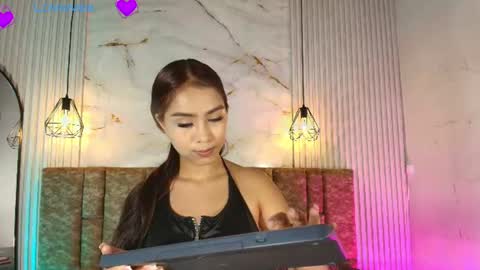 Snapshot of kenia_sweetie chatting on July 13, 2026, 10:18 am kenia_sweetie online show from July 13, 2026, 10:18 am