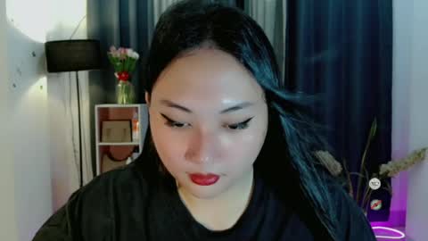 kennaxx69 online show from May 12, 2026, 12:08 am