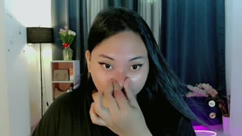 kennaxx69 online show from May 15, 2026, 11:45 pm