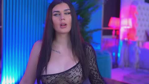 Kendra online show from November 13, 2025, 3:22 pm