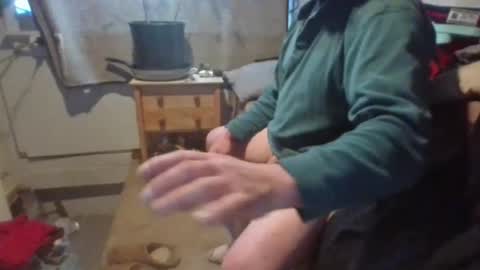 Snapshot of kenneth69h chatting on January 15, 2025, 4:54 pm kenneth69h online show from January 15, 2025, 4:54 pm