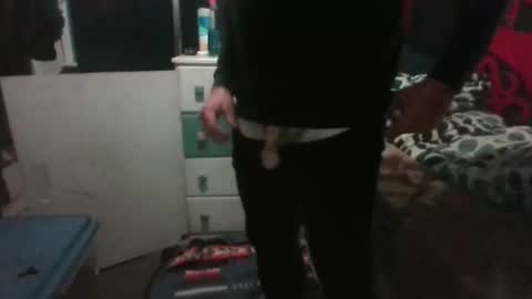 Snapshot of kenneth69h chatting on October 31, 2025, 3:35 pm kenneth69h online show from October 31, 2025, 3:35 pm