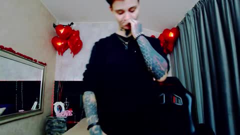 Sellena and Kenny online show from February 3, 2026, 6:46 pm