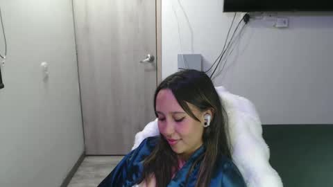 kenshi2302 online show from November 6, 2025, 9:05 pm