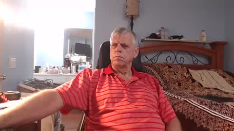 Snapshot of kent_ham chatting on September 29, 2025, 5:07 pm kent_ham online show from September 29, 2025, 5:07 pm