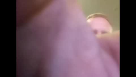 looking 4 free c2c online show from October 20, 2025, 8:09 pm