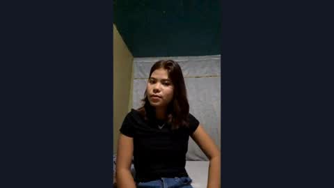 Snapshot of kenyettalatinaska chatting on May 25, 2026, 12:55 pm May online show from May 25, 2026, 12:55 pm