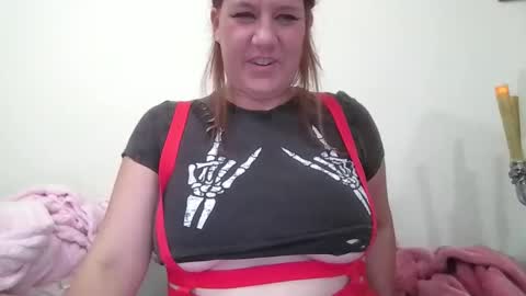 KenzBenz online show from October 29, 2025, 5:04 pm