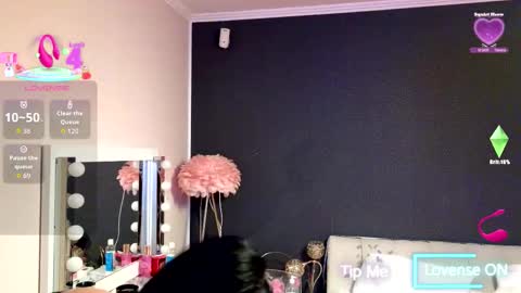 Kenzie Kush online show from February 2, 2026, 4:11 am