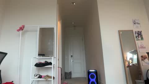 kenziesmithh online show from January 6, 2026, 6:55 pm